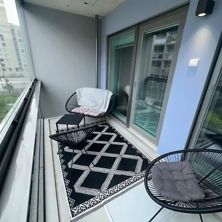 Modern In Kalasatama, Hki *